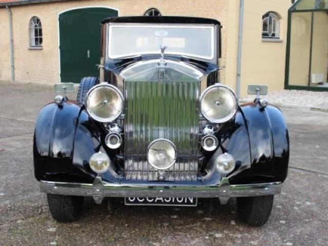 1937 Rolls - Royce Phantom III - Thumbnail 2