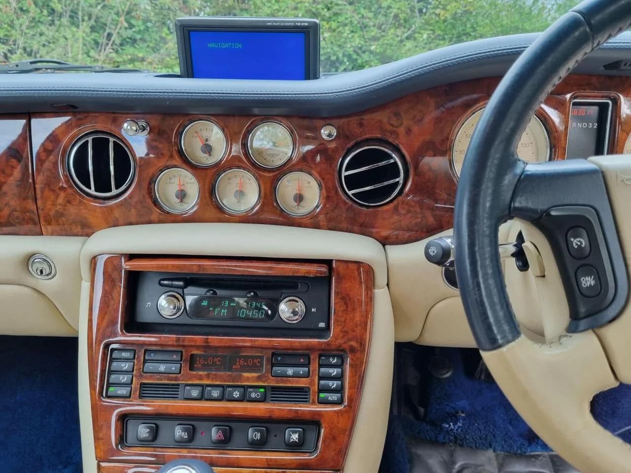 2002 Bentley 6.8 R Saloon 4dr Petrol Automatic (495 g/km 400 bhp) - Thumbnail 8