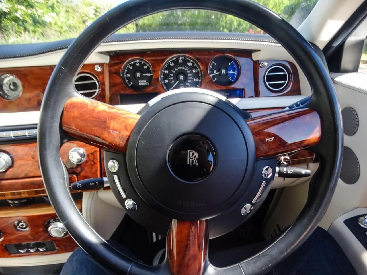 2013 Rolls - Royce 6.7 V12 Saloon 4dr Petrol Auto Euro 5 (453 bhp) - Thumbnail 7