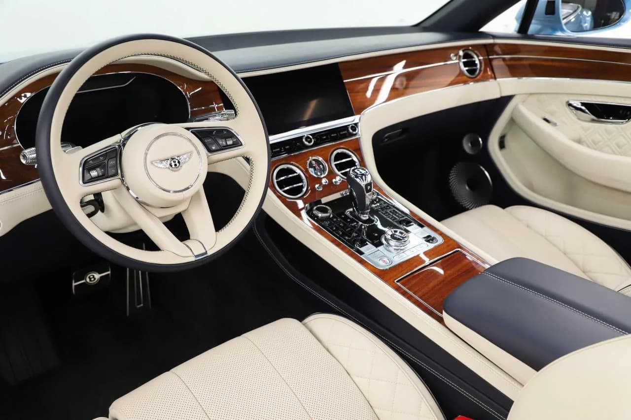2021 Bentley Continental  GTC - Thumbnail 2