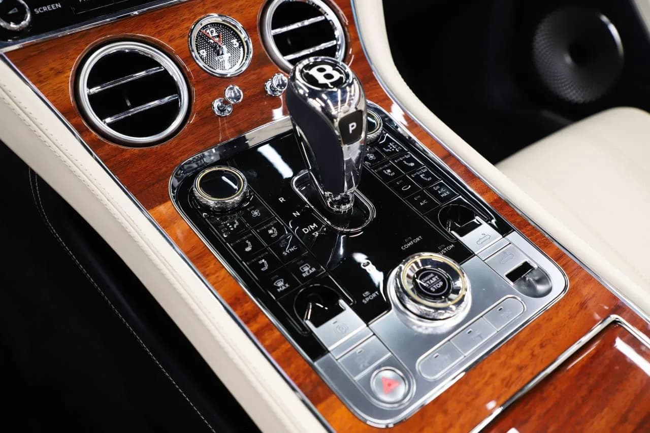 2021 Bentley Continental  GTC - Thumbnail 3