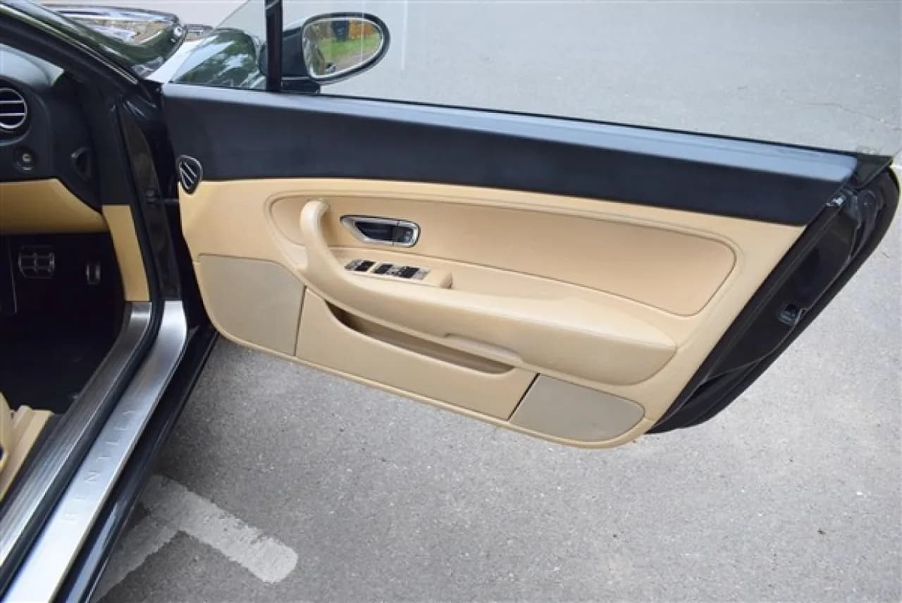 2005 Bentley Continental GT - Thumbnail 8