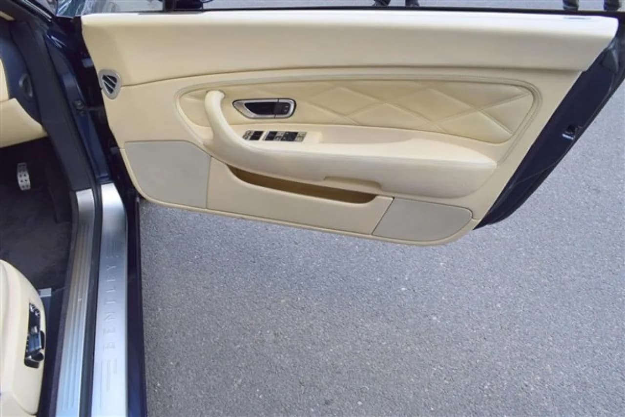 2008 Bentley Continental GTC Mulliner - Thumbnail 8