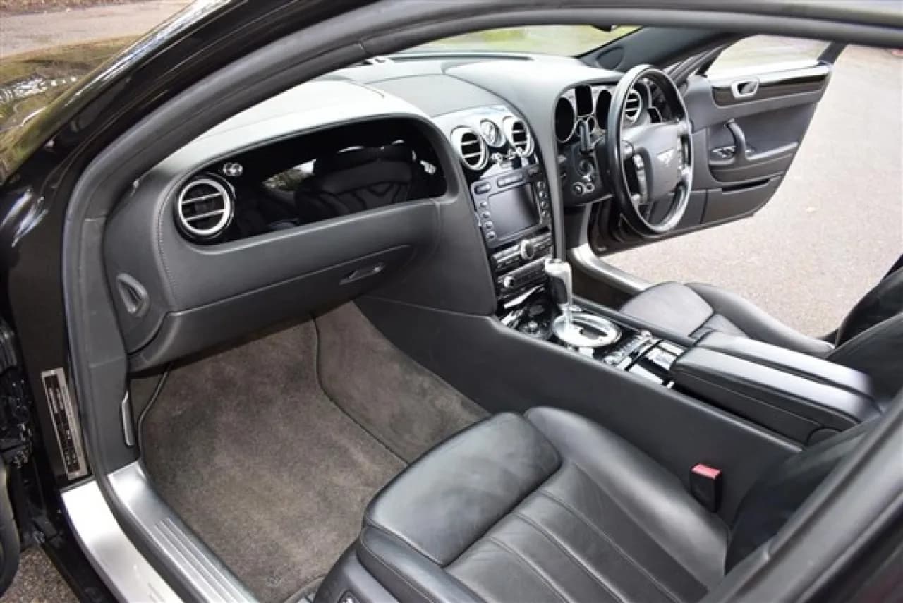 2006 Bentley Flying Spur - Thumbnail 4