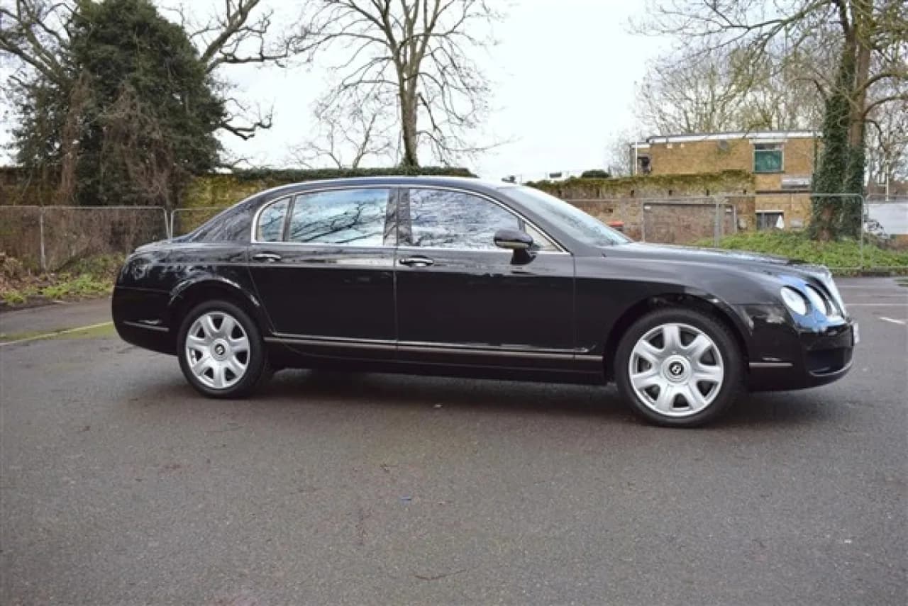 2006 Bentley Flying Spur - Thumbnail 3
