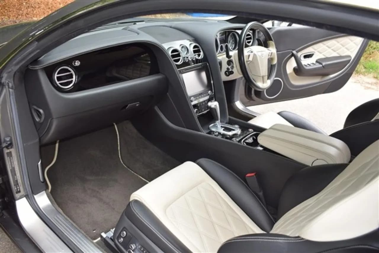 2013 Bentley Continental GT Speed - Thumbnail 3