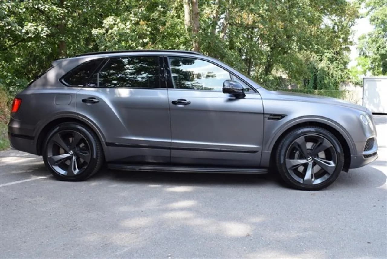 2016 Bentley Bentayga 6.0 W12 - Thumbnail 3