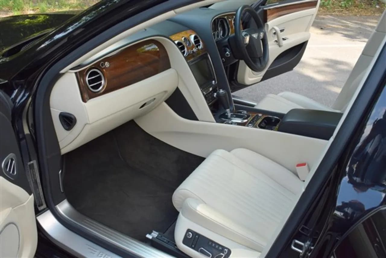 2018 Bentley Flying Spur V8 4.0 - Thumbnail 4