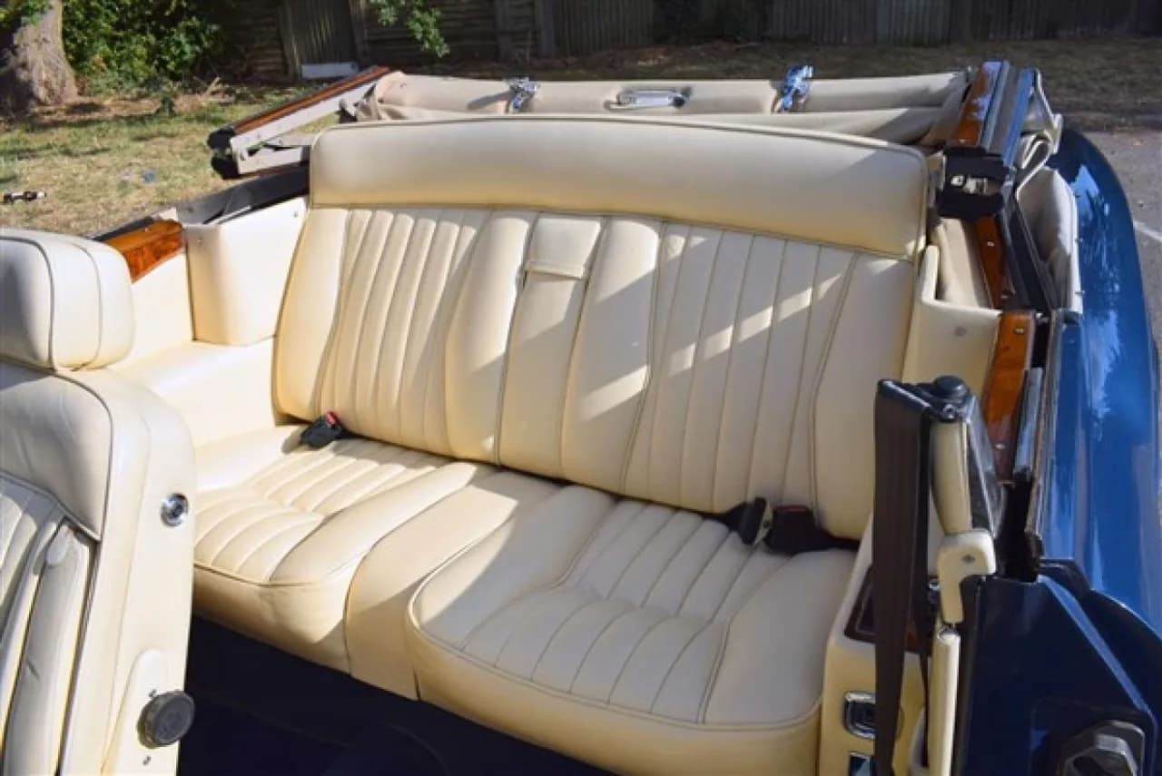 1985 Rolls - Royce CORNICHE CONVERTIBLE - Thumbnail 5