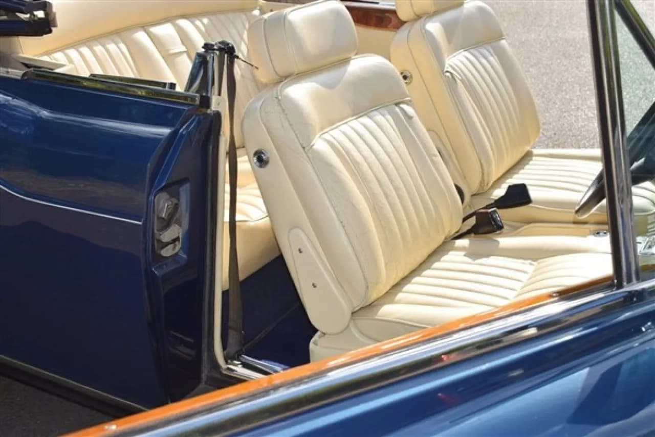 1985 Rolls - Royce CORNICHE CONVERTIBLE - Thumbnail 8