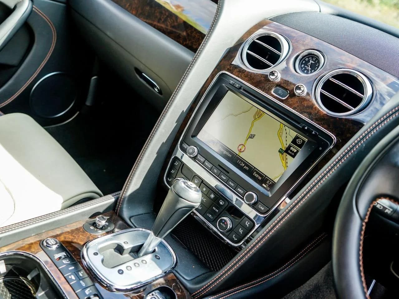 2012 Bentley 6.0 FlexFuel GT Auto 6Spd 4WD Euro 5 2dr - Thumbnail 6