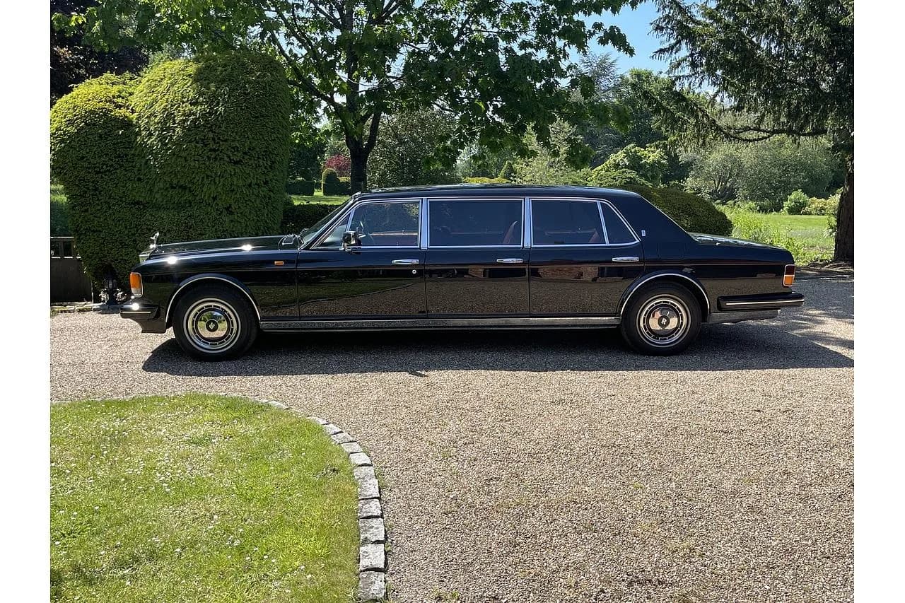 1995 Rolls - Royce Silver Spirit 6 Door stretch limo - Thumbnail 2