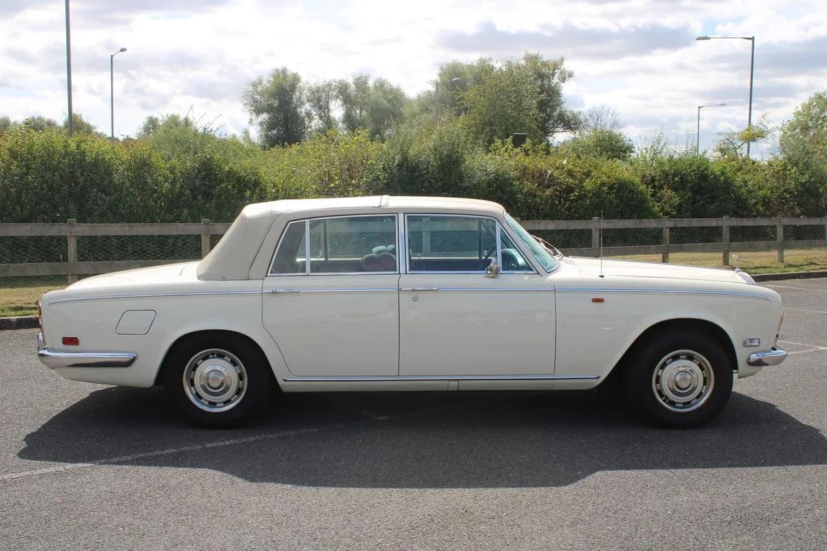 1975 Rolls - Royce SILVER SHADOW LANDAULETTE - Thumbnail 2