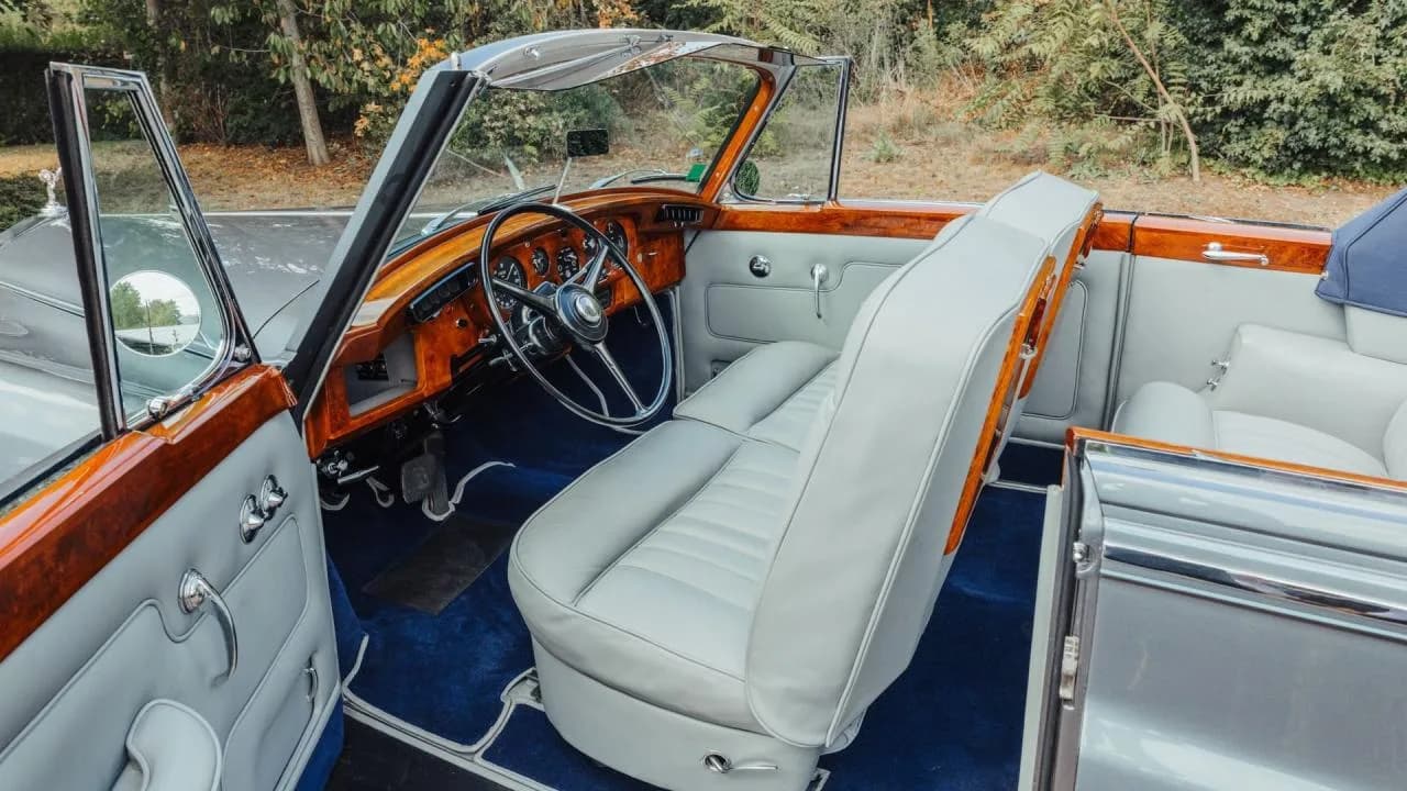 1962 Rolls - Royce Silver Cloud II H.J. Mulliner Drophead Coupe - Thumbnail 4
