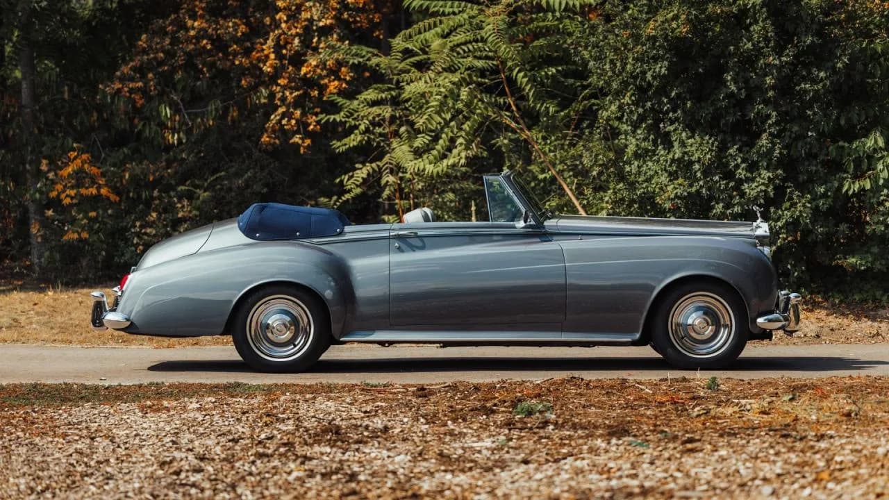 1962 Rolls - Royce Silver Cloud II H.J. Mulliner Drophead Coupe - Thumbnail 2