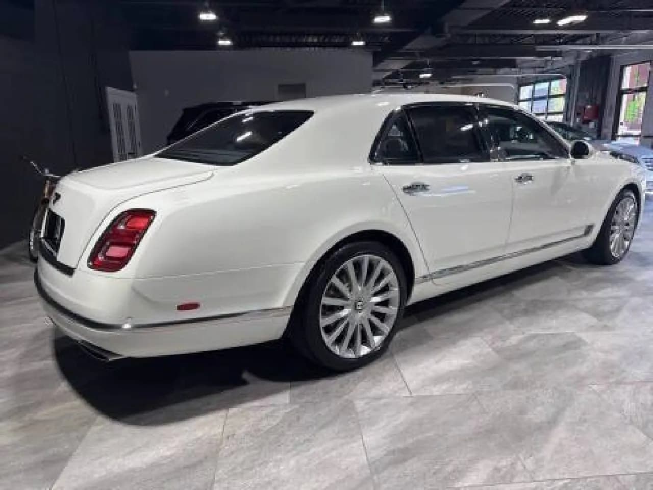 2020 Bentley Mulsanne - Thumbnail 4