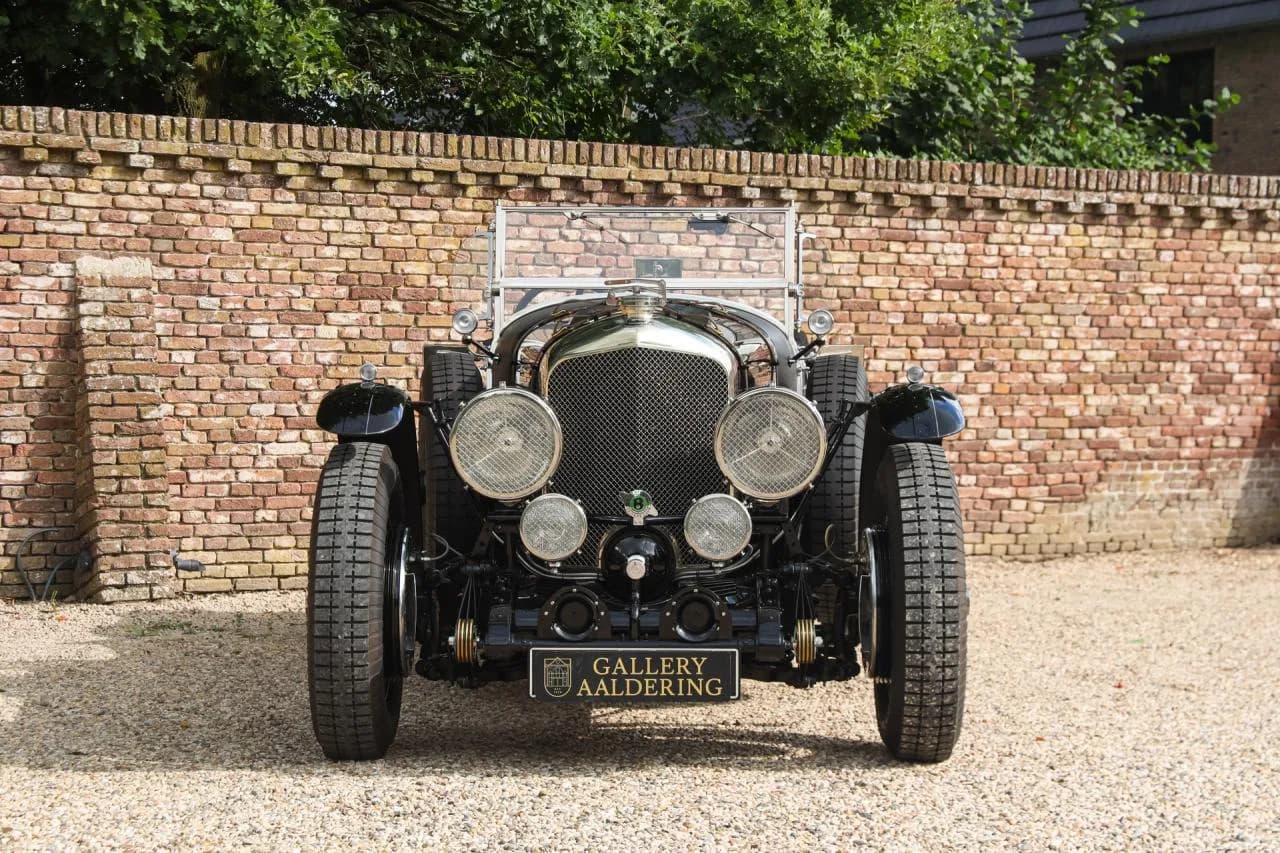 1948 Bentley Speed 8 &ldquo;Peking to Paris spec&rdquo; by Racing Green FULL OPTIONS - Thumbnail 5