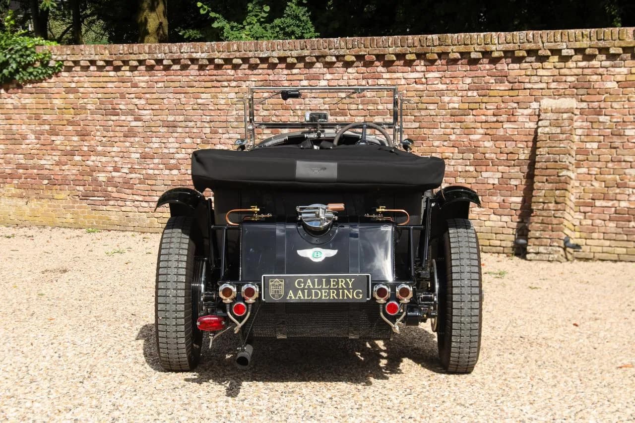 1948 Bentley Speed 8 &ldquo;Peking to Paris spec&rdquo; by Racing Green FULL OPTIONS - Thumbnail 6