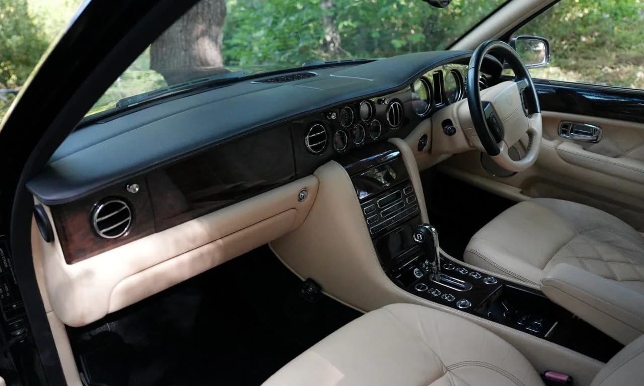 2004 Bentley Arnage T - Thumbnail 3
