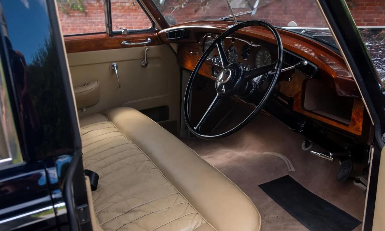 1960 Bentley S2 Saloon Ex-Duke of Marlborough - Thumbnail 4