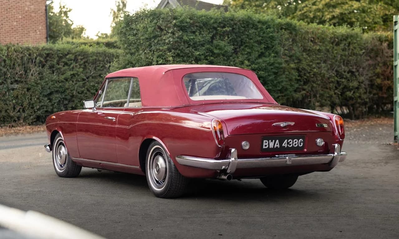 1968 Rolls - Royce Silver Shadow Drophead Coup&eacute; by Mulliner Park Ward - Thumbnail 3
